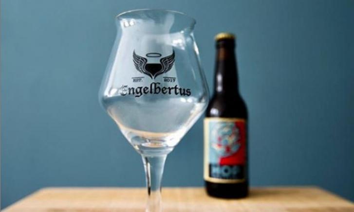 Brouwerij Engelbertus glas en flesje